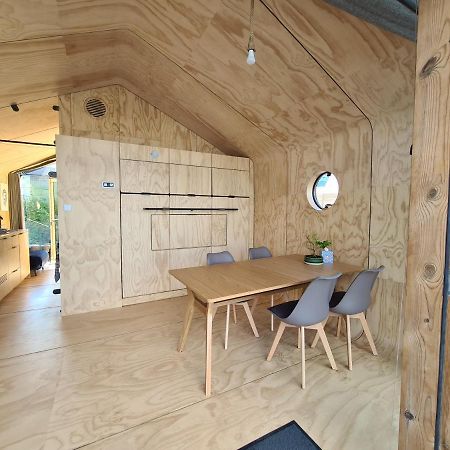 Wikkelboats @ Tramkade Den Bosch Villa Orthen Luaran gambar